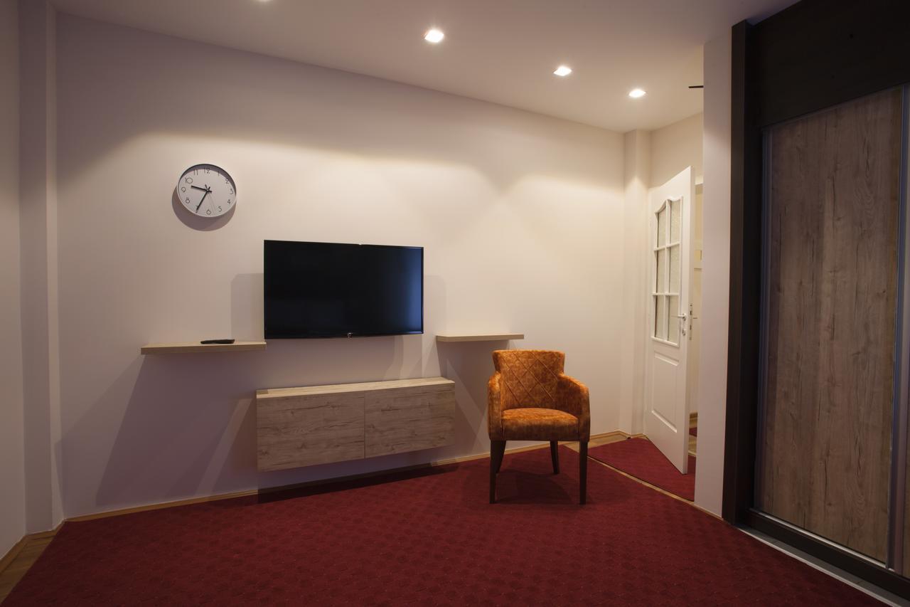 Apartmani Brocat Novi Pazar Ngoại thất bức ảnh