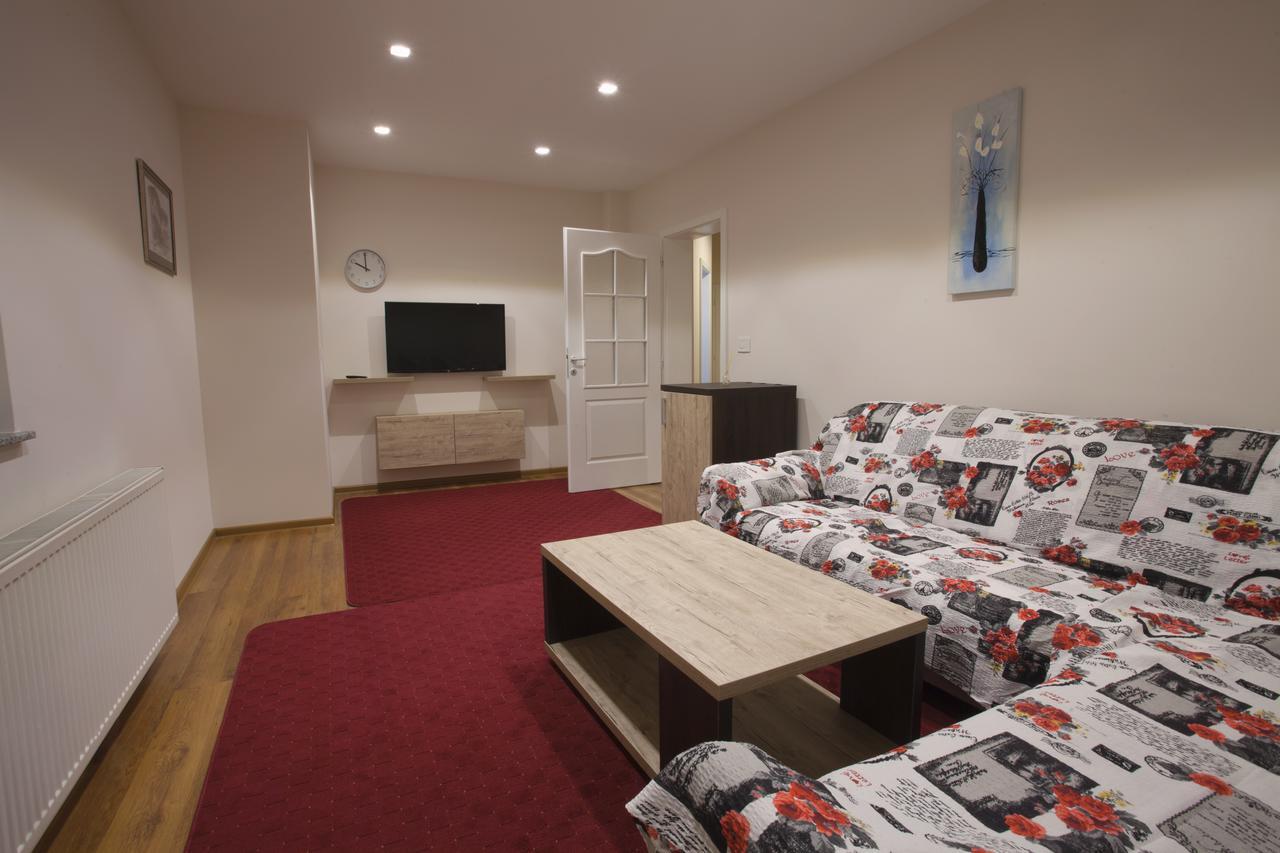 Apartmani Brocat Novi Pazar Ngoại thất bức ảnh